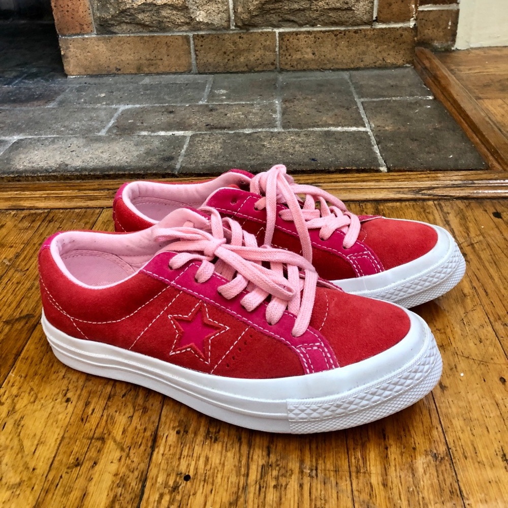 Converse Pink One Stars